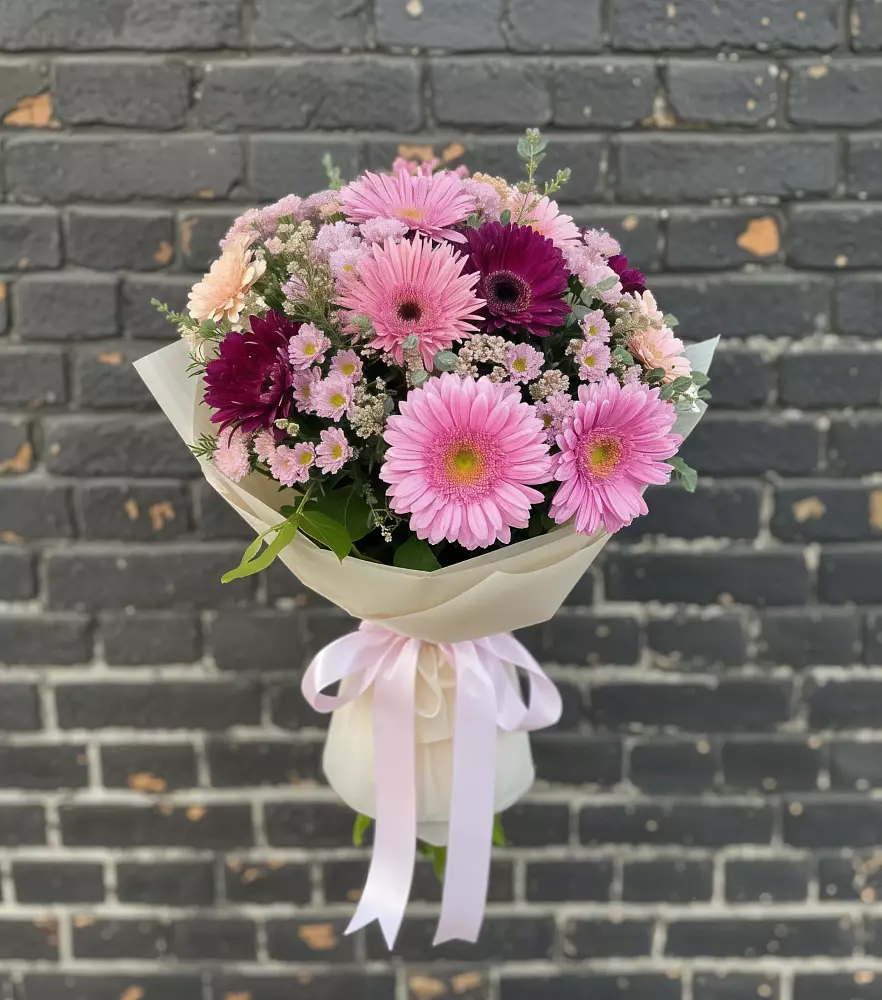 Букет цветов из: Герберы и Хризантемы в Запорожской