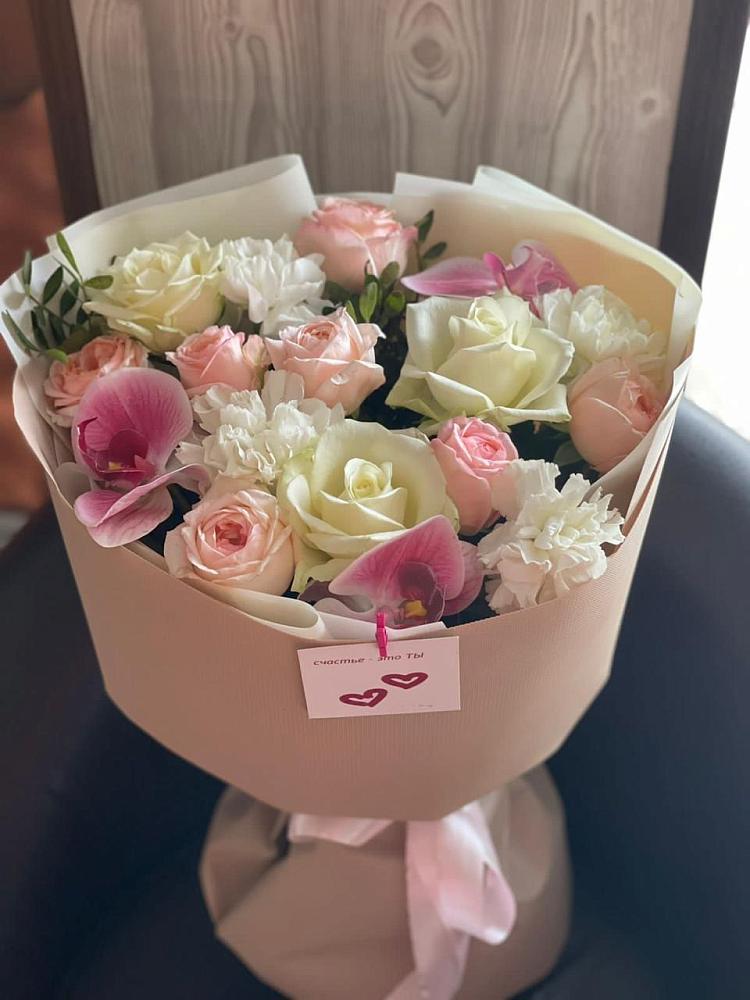 Букет цветов из: Орхидеи, Розы и Гвоздики в Запорожской