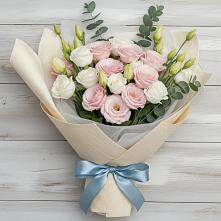 Букет цветов из:  Лизиантусы в Запорожской