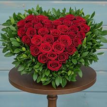 Цветочная композиция из Розы в виде сердца в Запорожской