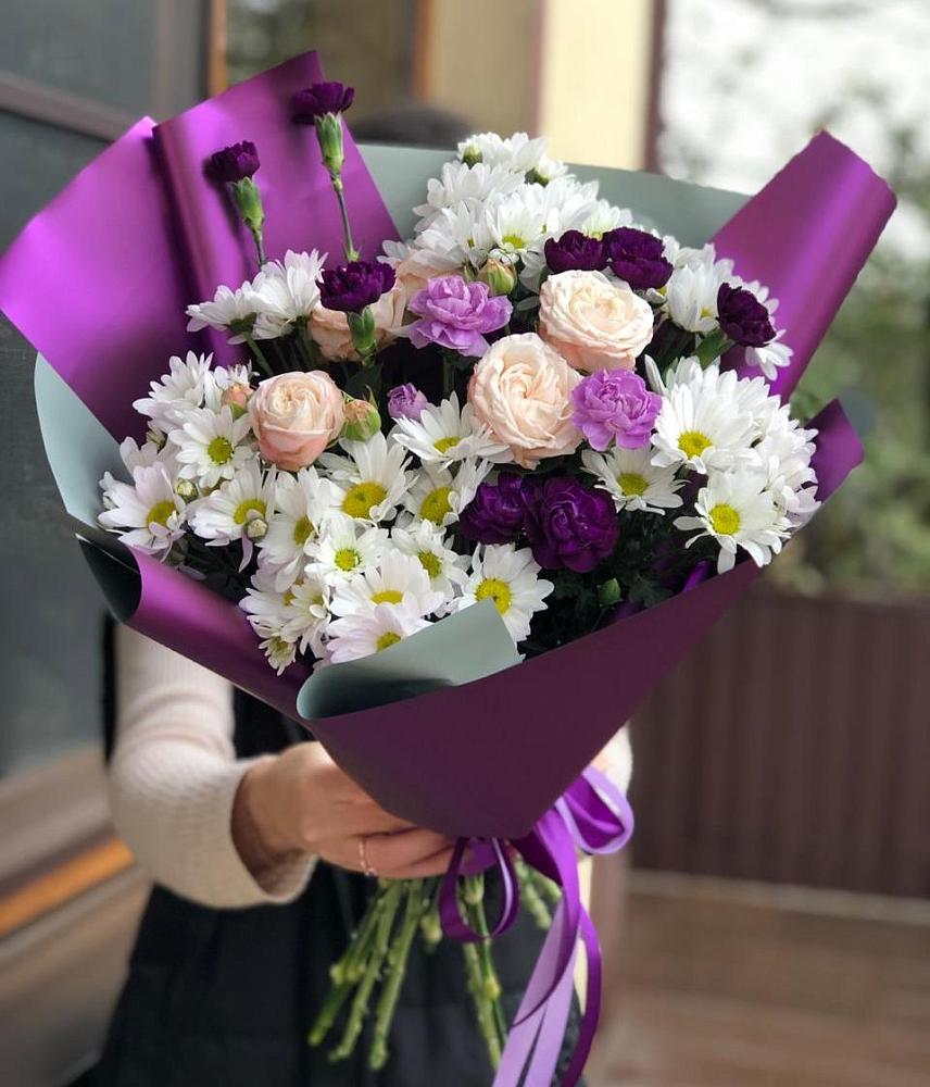 Букет цветов из: Хризантемы, Гвоздики и Розы в Запорожской