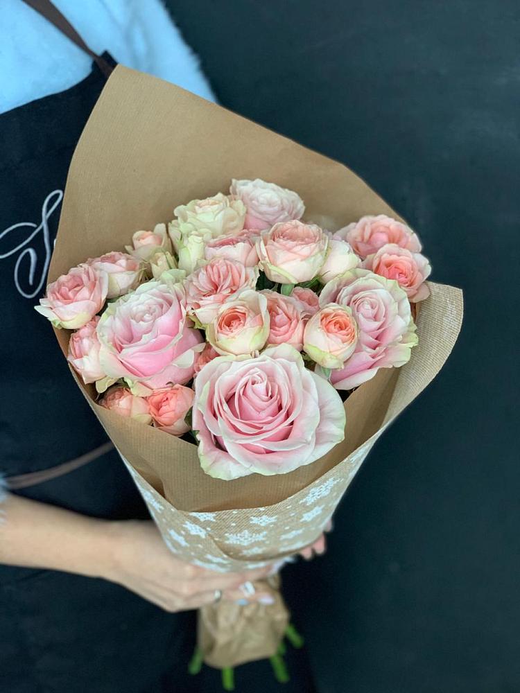 Букет цветов из: Хризантемы и Розы в Запорожской