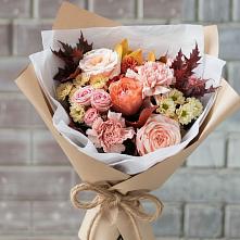 Букет цветов из:  Гвоздики, Хризантемы и Розы в Запорожской