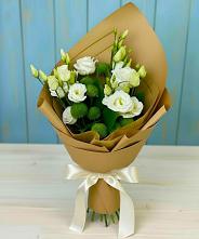 Букет цветов из:  Хризантемы и Лизиантусы #REPLACE_PRED# Запорожской