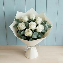 Букет Белые розы в Эвкалипте в Запорожской